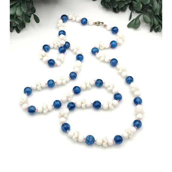 Vintage Blue White Glass Beaded Necklace with orange accent - Picture 3 of 3
